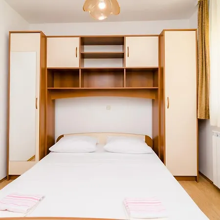 House Lopin Appartement Žuljana