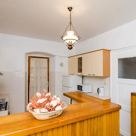 Appartement House Lopin *